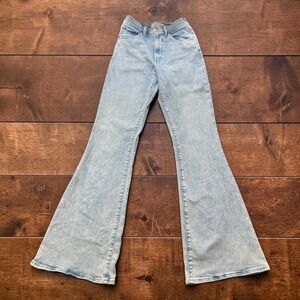 Abercrombie & Fitch Curve Love Ultra High Rise Flare Jeans Light Wash 27/4L